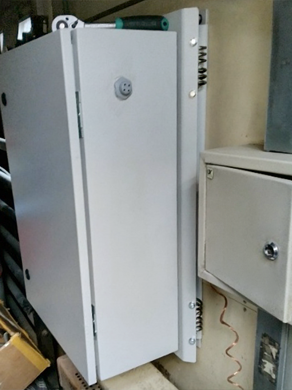 Maquinaria minera. Sistema de aislamiento de vibraciones para equipos de un sistema automático de medición de concentración de gases.